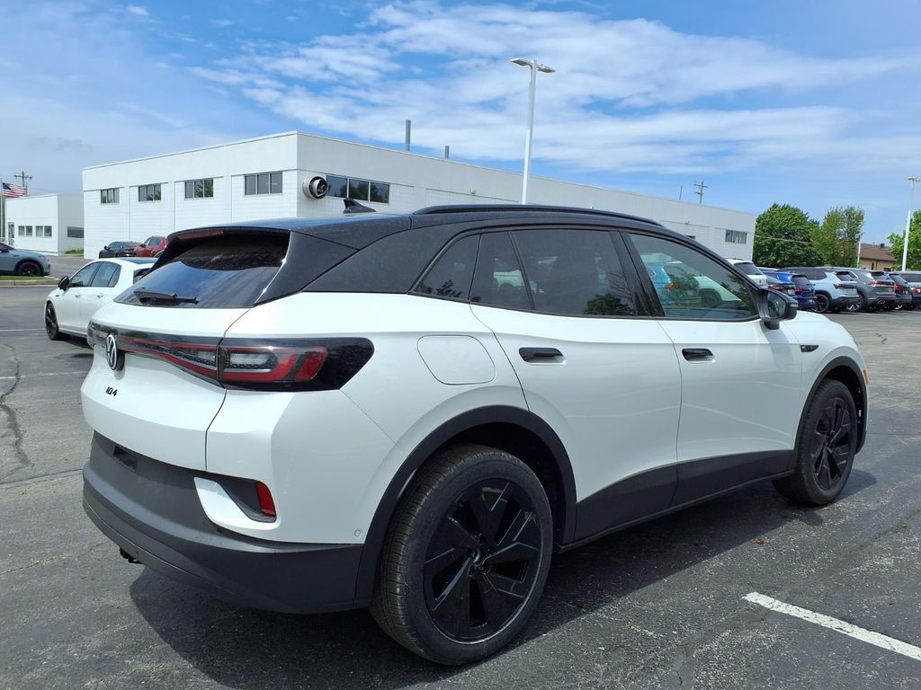 New 2026 Opal White with Black Roof Volkswagen Pro S Plus image 2