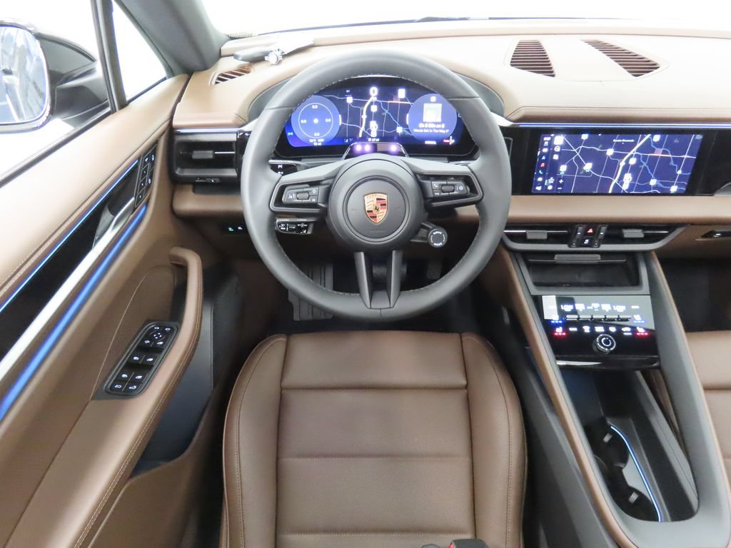 Thumbnail: 2026 Porsche Macan - 18