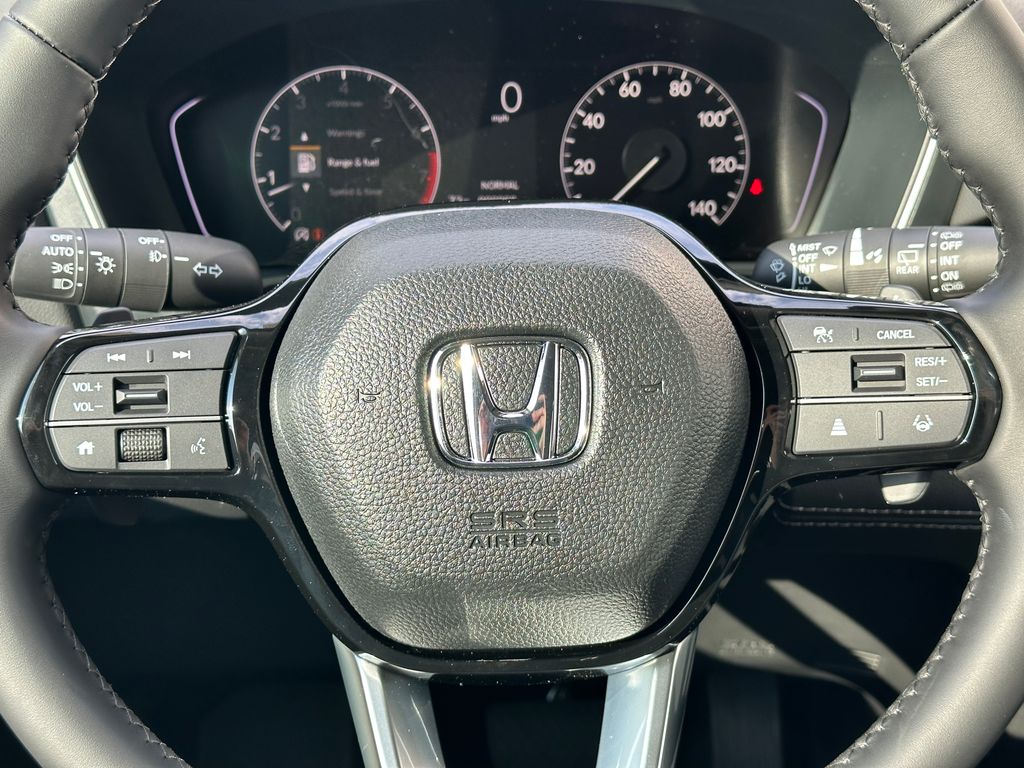 2025 Honda Pilot Touring 13