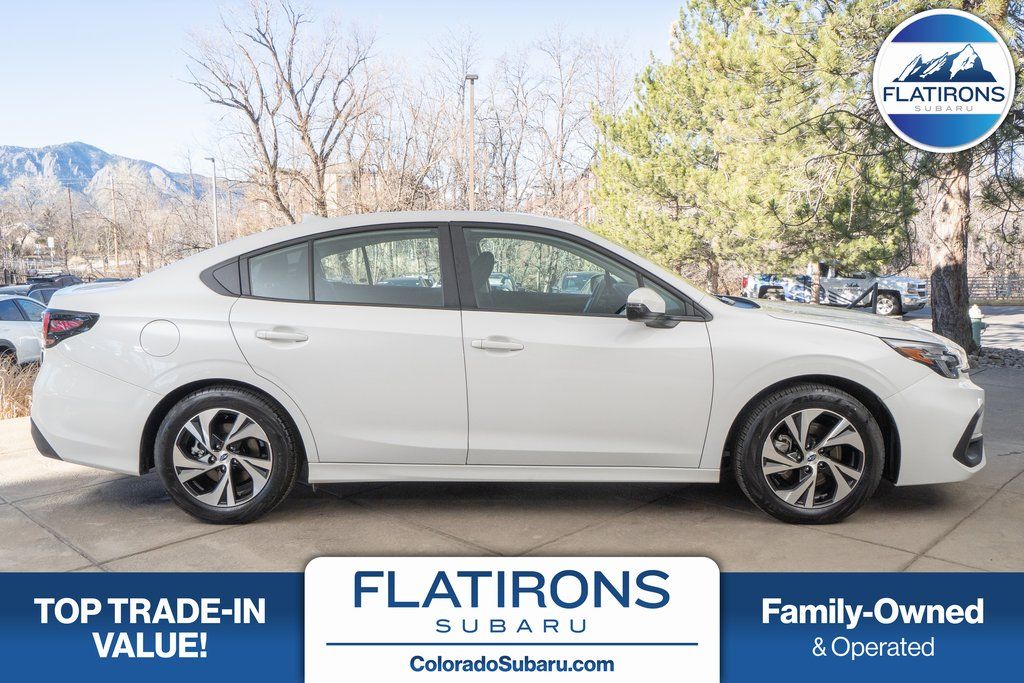 2025 Subaru Legacy Premium AWD