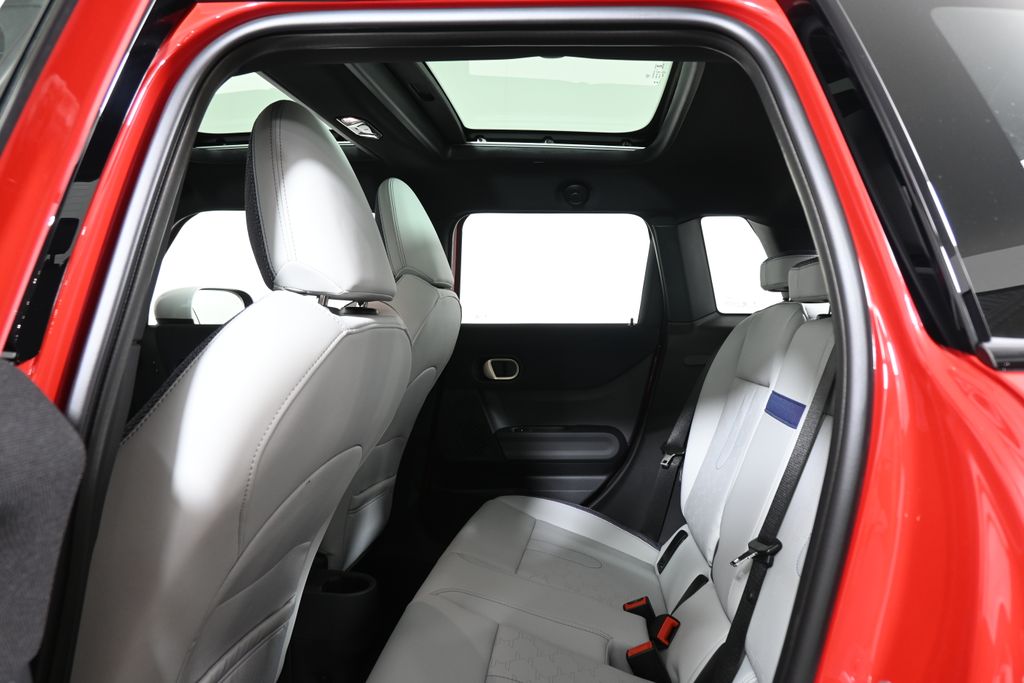 Thumbnail: 2026 MINI Cooper - 25