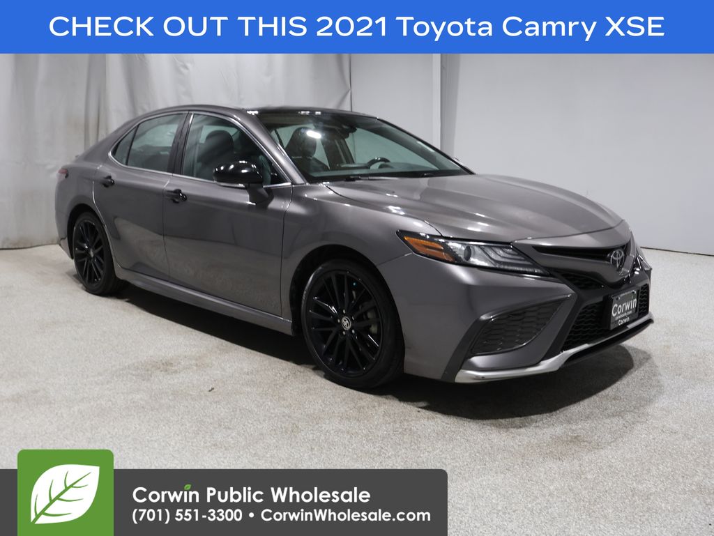 2021 Toyota Camry XSE FWD