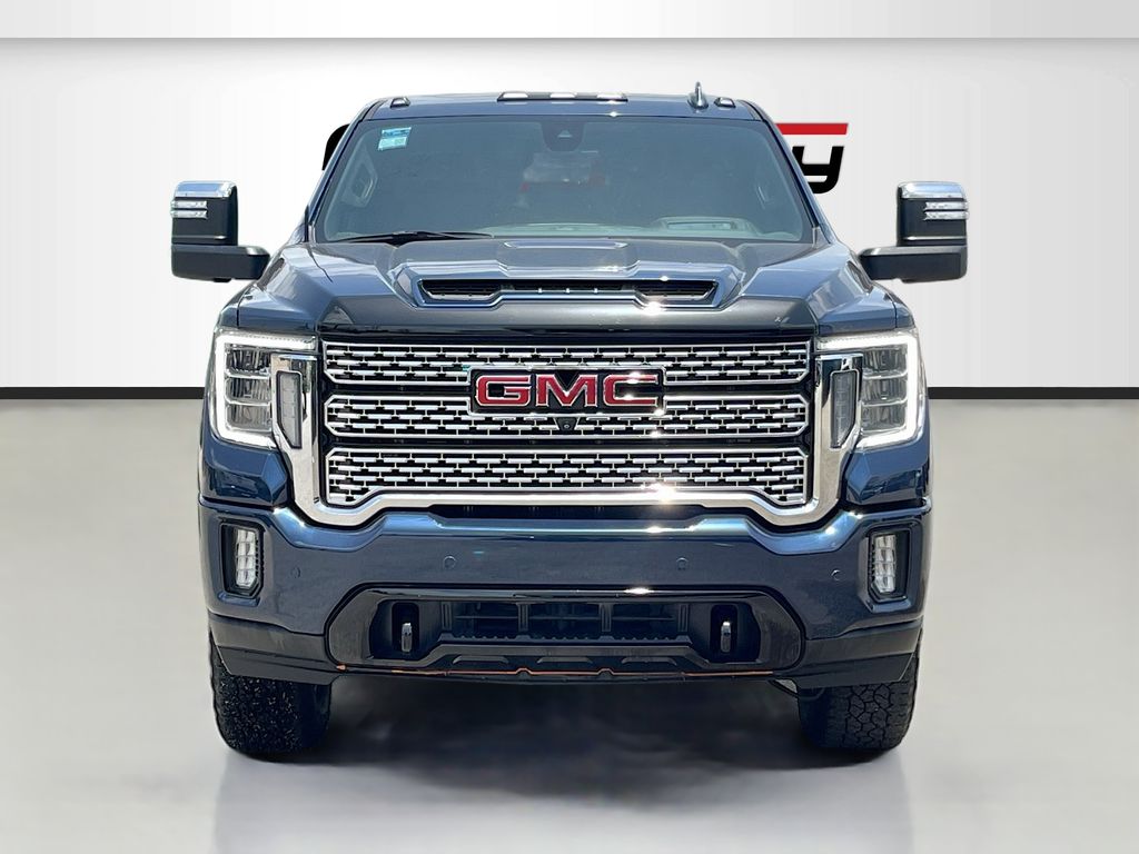 Used 2021 Blue GMC Denali image 2