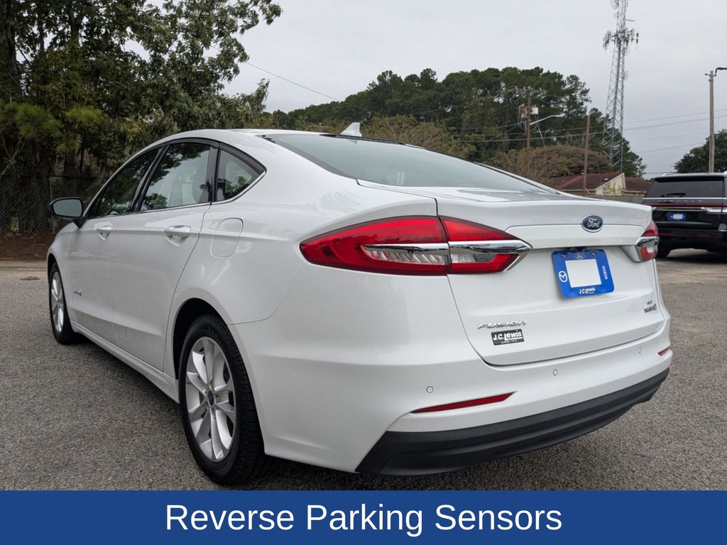 2019 Ford Fusion Hybrid SE