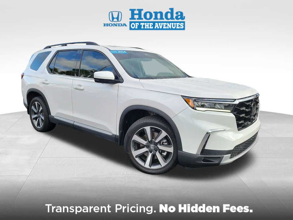 Platinum White Pearl 2024 Honda Pilot SUV / Crossover All-Wheel Drive Automatic