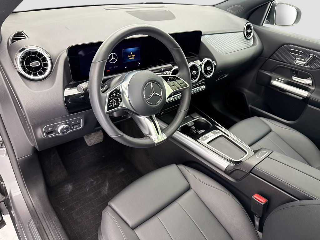 Thumbnail: 2026 Mercedes-Benz GLA - 9