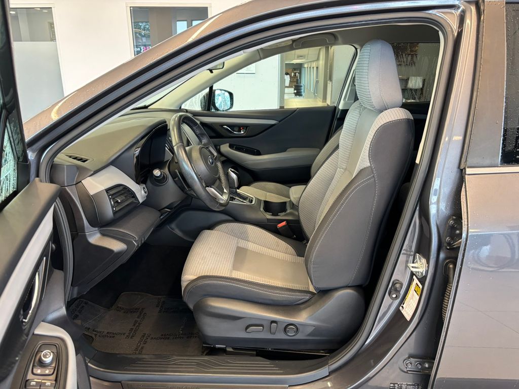 2022 Subaru Outback Premium