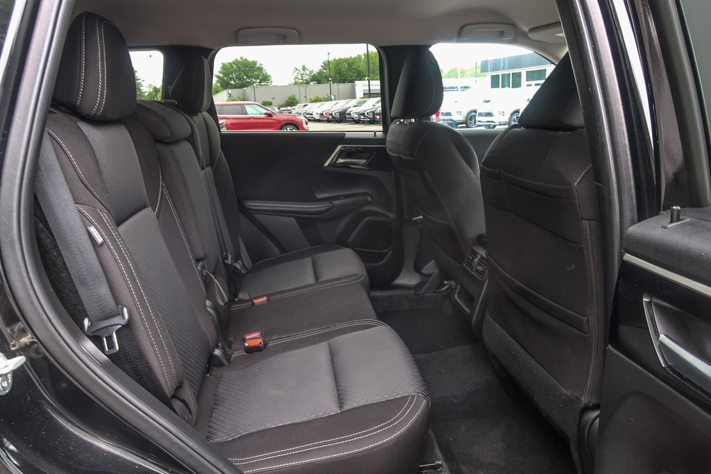 2024 Mitsubishi Outlander ES 2.5 S-AWC
