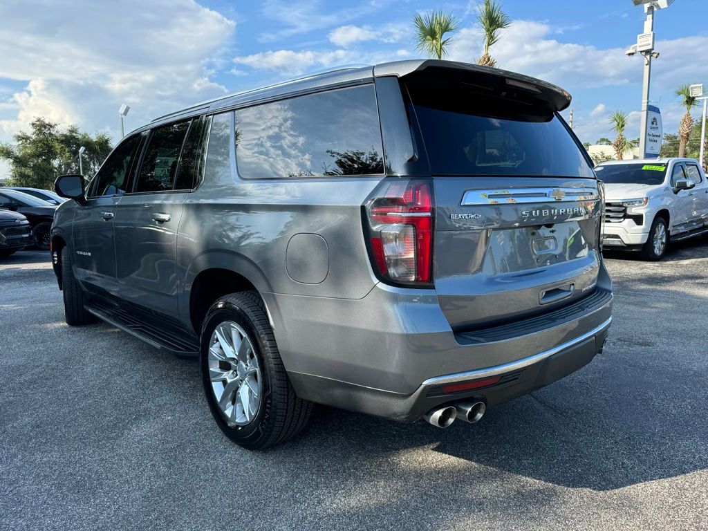 2022 Chevrolet Suburban Premier 6