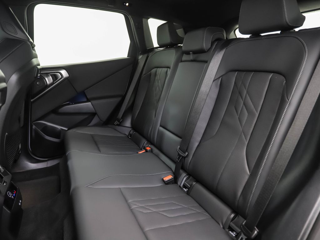Thumbnail: 2026 BMW X3 - 22