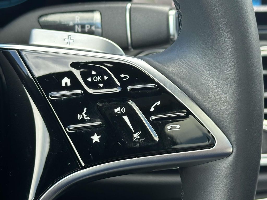 Thumbnail: 2023 Mercedes-Benz E-Class - 30