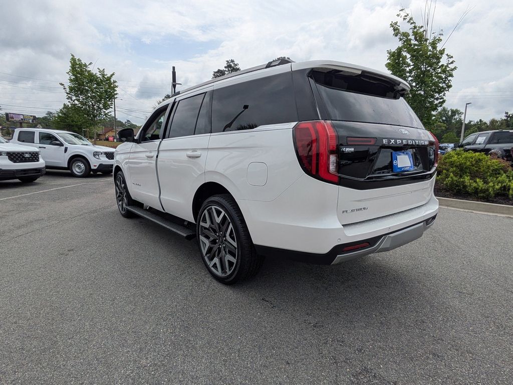 2026 Ford Expedition Platinum