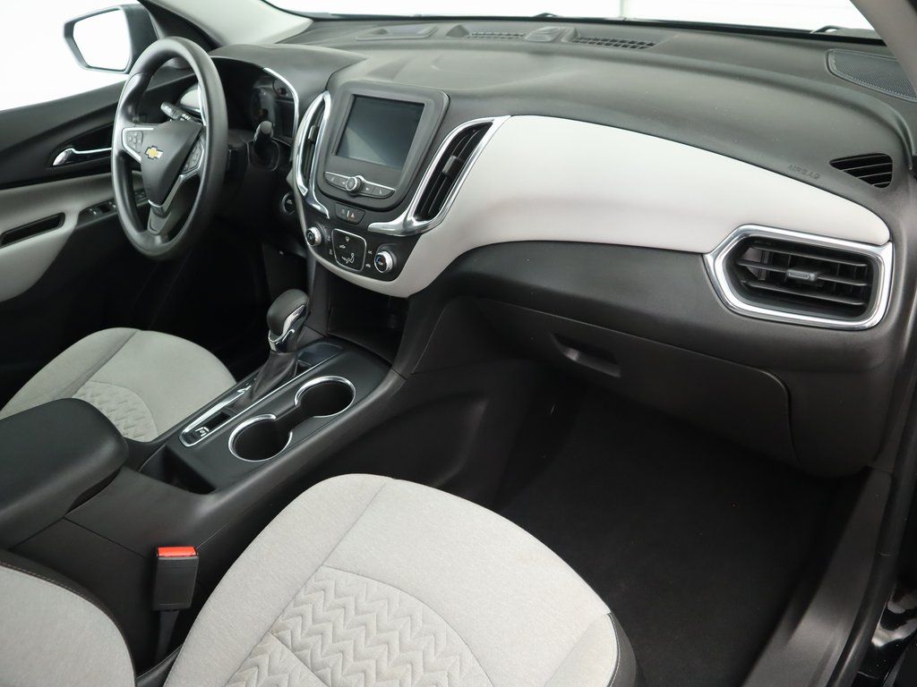 Thumbnail: 2023 Chevrolet Equinox - 17
