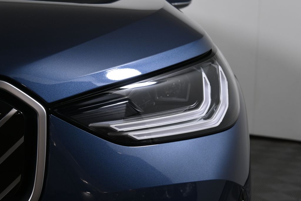 Thumbnail: 2026 BMW X3 - 11