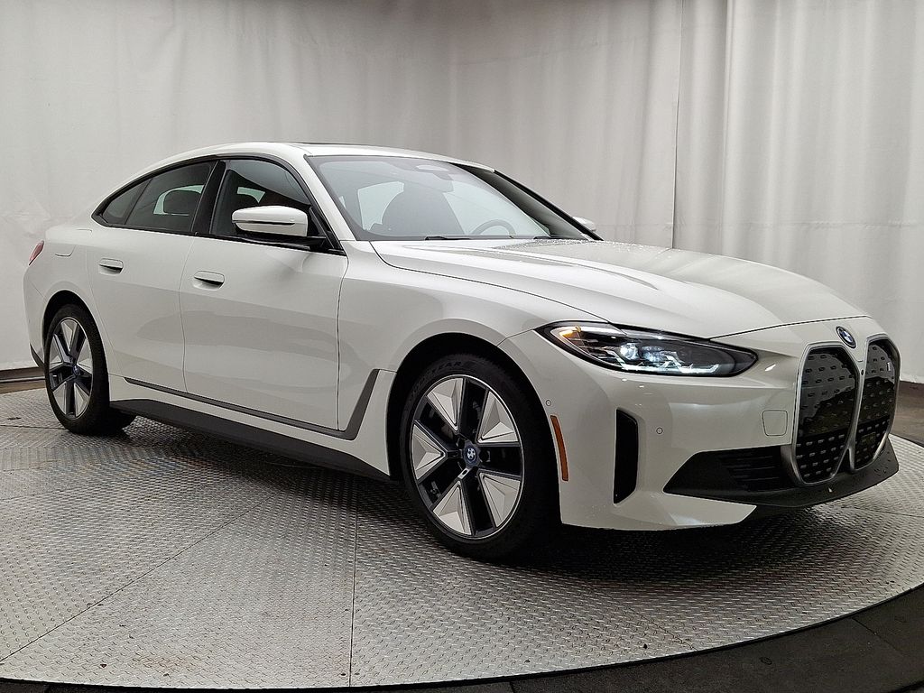 2023 BMW i4 eDrive40 3