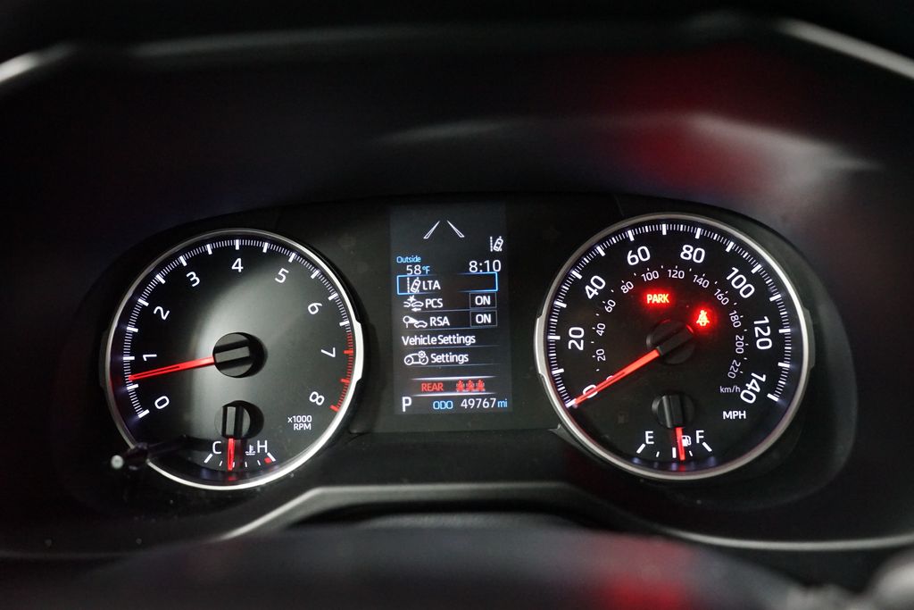 Thumbnail: 2019 Toyota RAV4 - 15