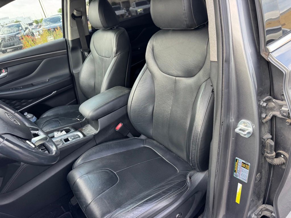 Thumbnail: 2019 Hyundai Santa Fe - 8