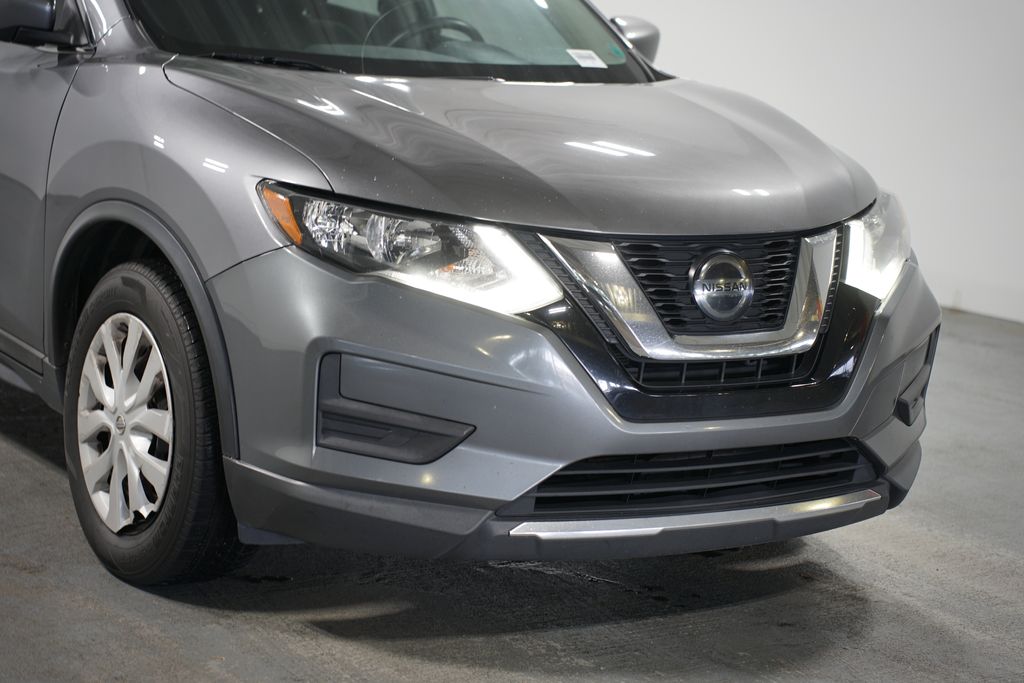 2018 Nissan Rogue S 4