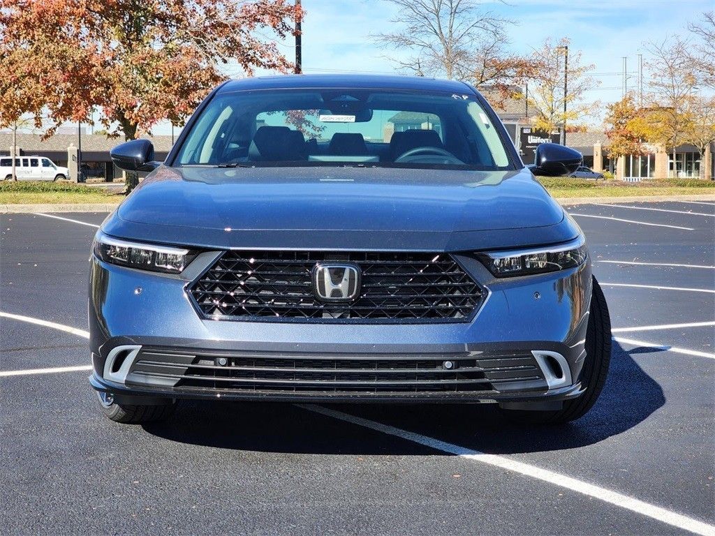 Used 2025 Gray Honda Touring image 13
