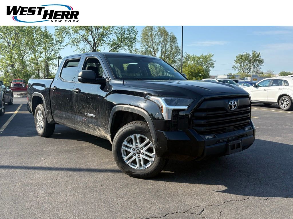 Tundra 土地カード　tundra Pre-Owned 2023 Toyota Tundra SR5 4D CrewMax in #TRV260798A | West