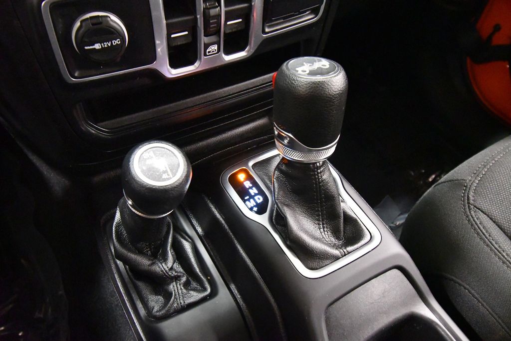 Used 2018 Jeep Wrangler SUV