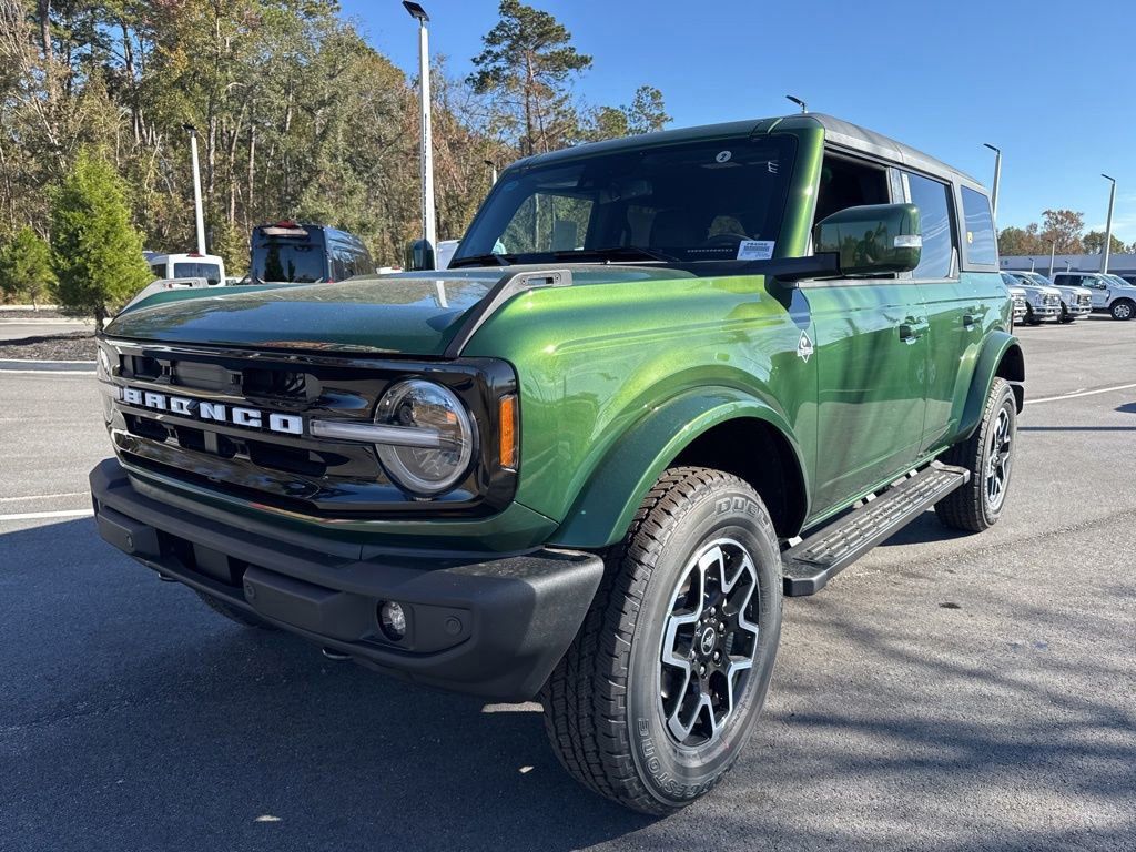 2024 Ford Bronco Outer Banks