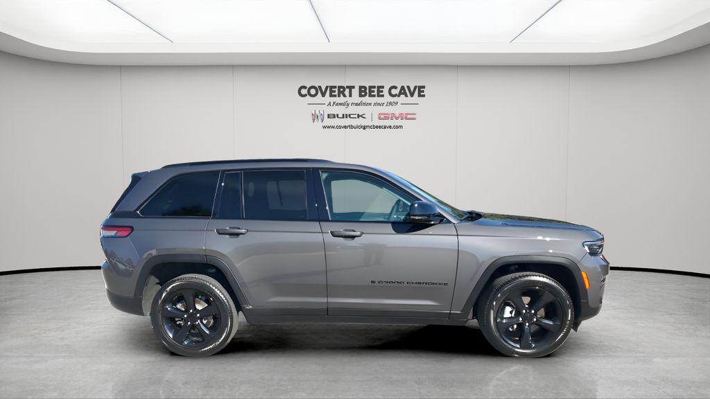 Used Car 2024 Jeep Grand Cherokee  Limited For Sale Under $35,000 In Austin, Texas