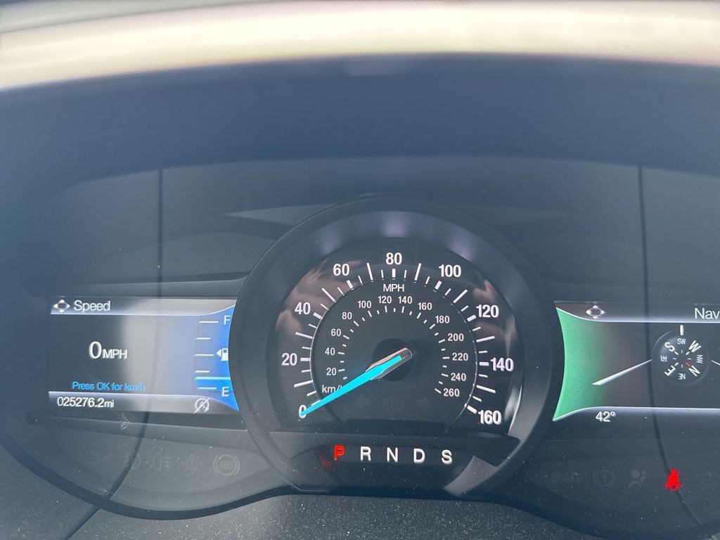 Used 2020 Blue Ford SEL image 10