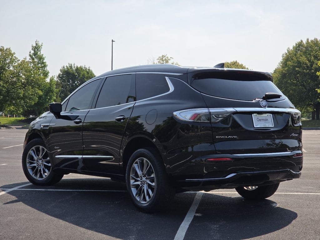 Used 2024 Black Buick Avenir image 23