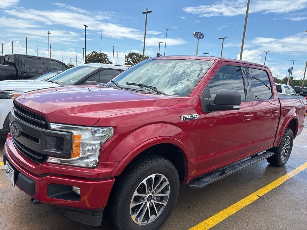 Red Metallic 2020 Ford F-150 XLT SuperCrew 4WD Pickup Truck Four-Wheel Drive Automatic
