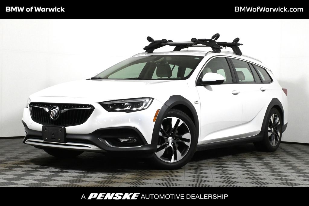 2019 Buick Regal Essence -
                Warwick, RI