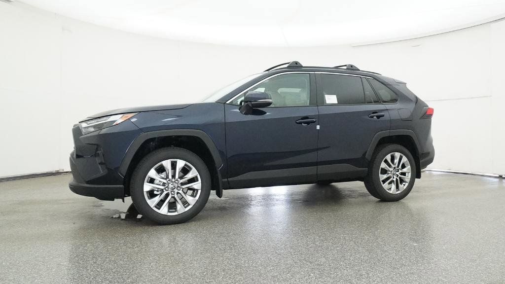 Thumbnail: 2025 Toyota RAV4 - 21