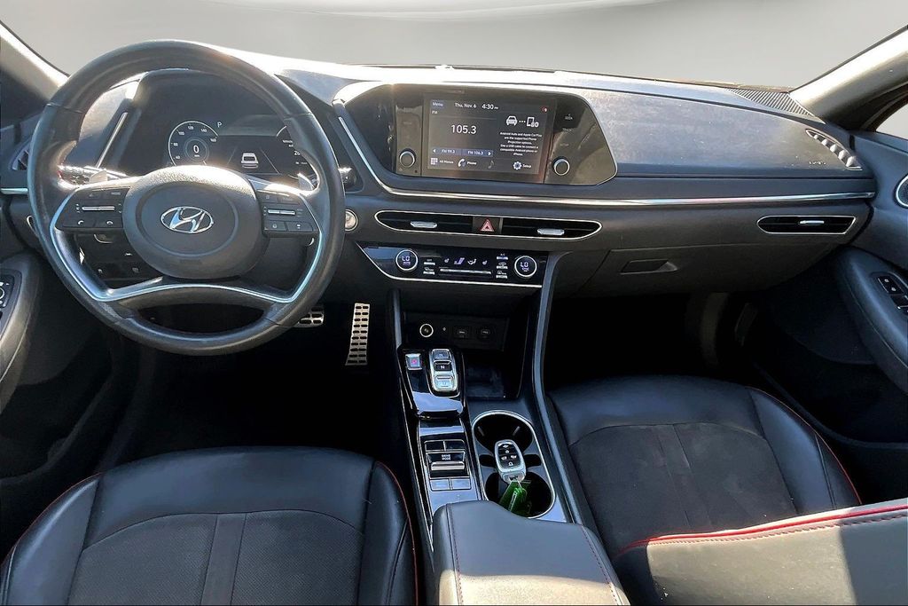 Certified Used 2020 Silver Hyundai SEL Plus image 7