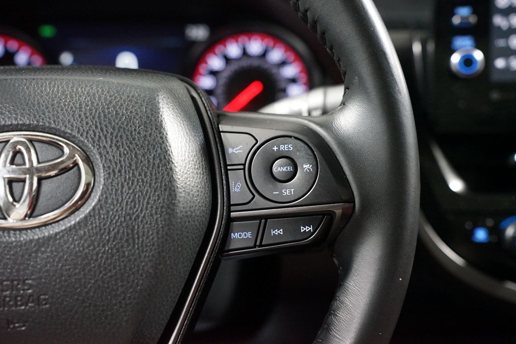 Thumbnail: 2024 Toyota Camry - 13