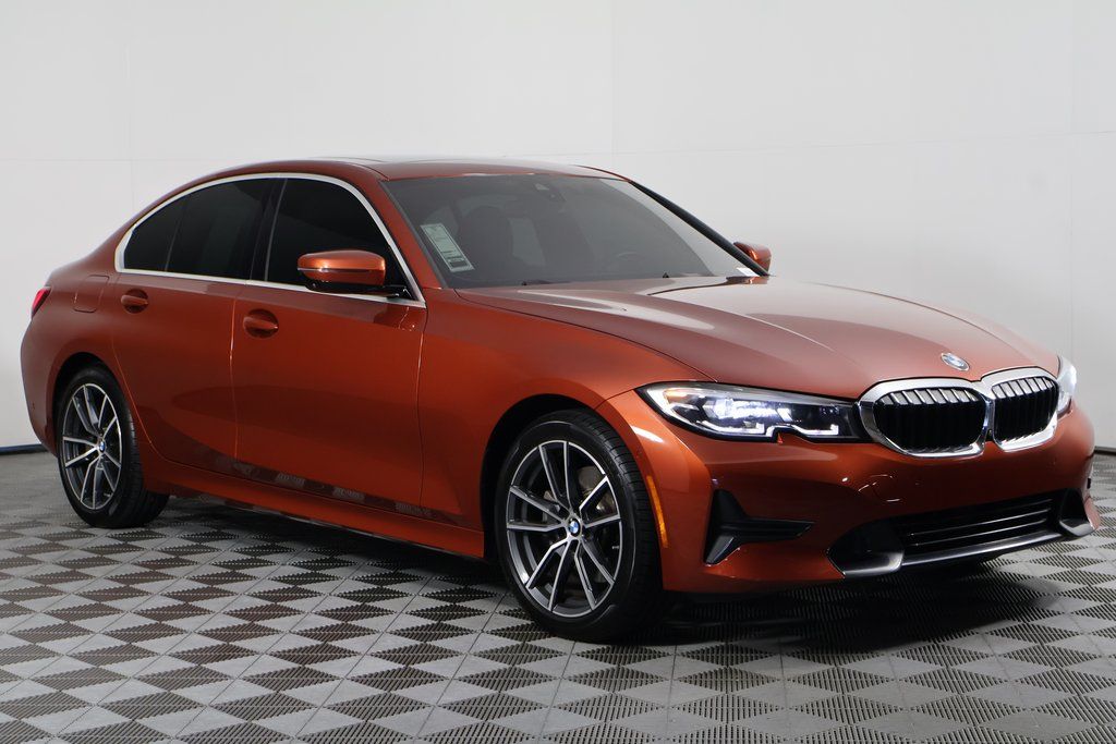 Thumbnail: 2020 BMW 3 Series - 3