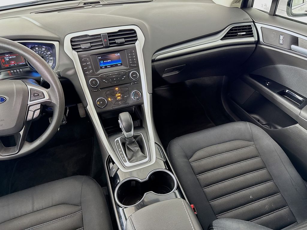 Used Car 2015 Ford Fusion  Se For Sale Under $10,000 In Austin, Texas