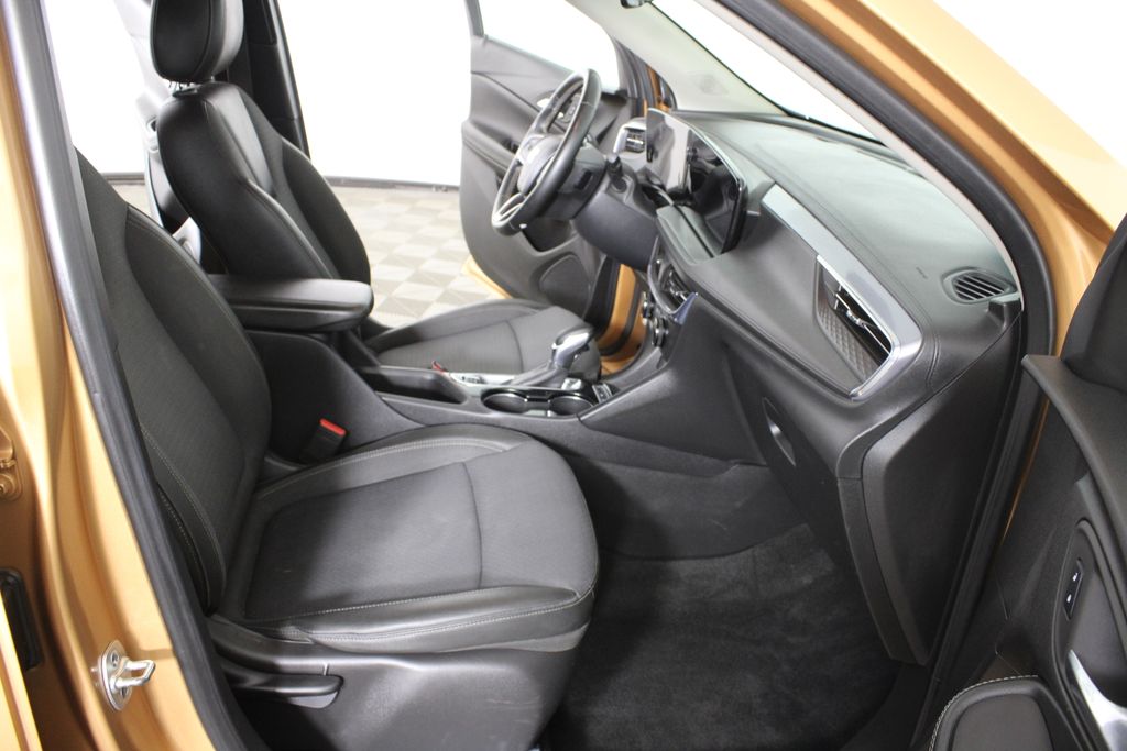 Used 2025 Buick Encore GX for sale in 