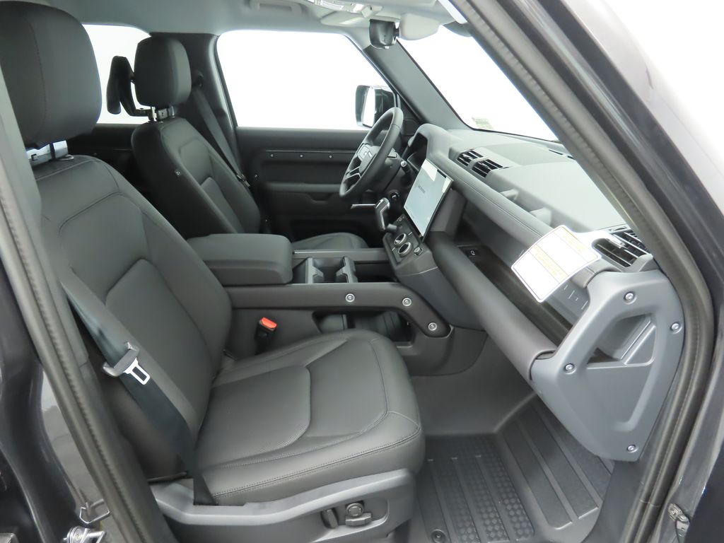 Thumbnail: 2026 Land Rover Defender - 20