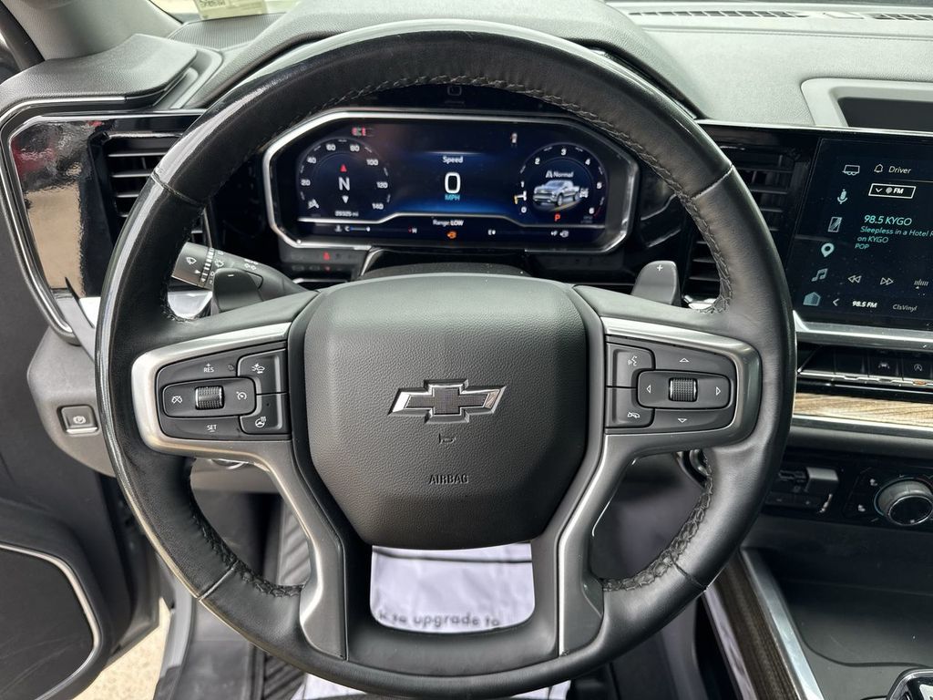 Used 2025 Chevrolet Silverado 1500 Truck