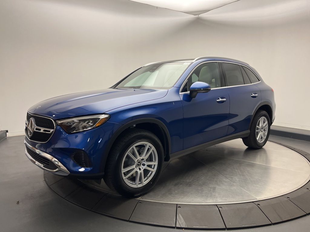 Thumbnail: 2026 Mercedes-Benz GLC - 3