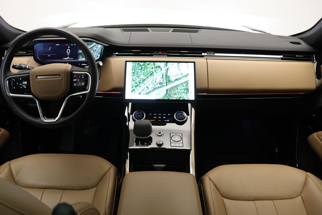 Thumbnail: 2023 Land Rover Range Rover Sport - 15