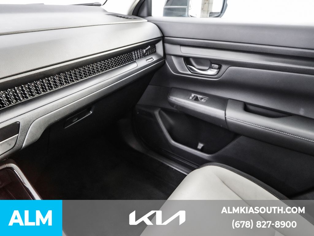 2024 Honda CR-V LX photo 36