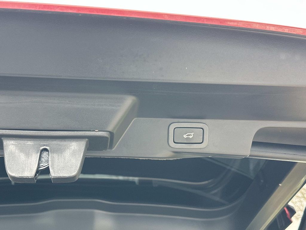 Thumbnail: 2019 Land Rover Range Rover Sport - 30