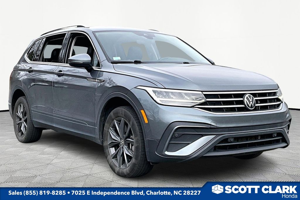 2022 Volkswagen Tiguan SE
