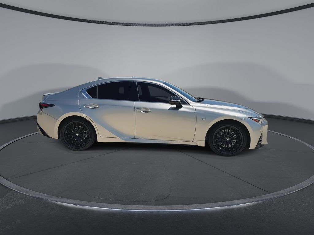 Thumbnail: 2022 Lexus IS - 9