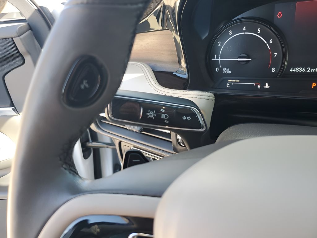 Used Car 2020 Lincoln Corsair  Reserve For Sale Under $30,000 In Austin, Texas