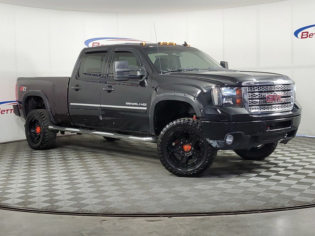 2012 GMC Sierra 2500HD Denali 34