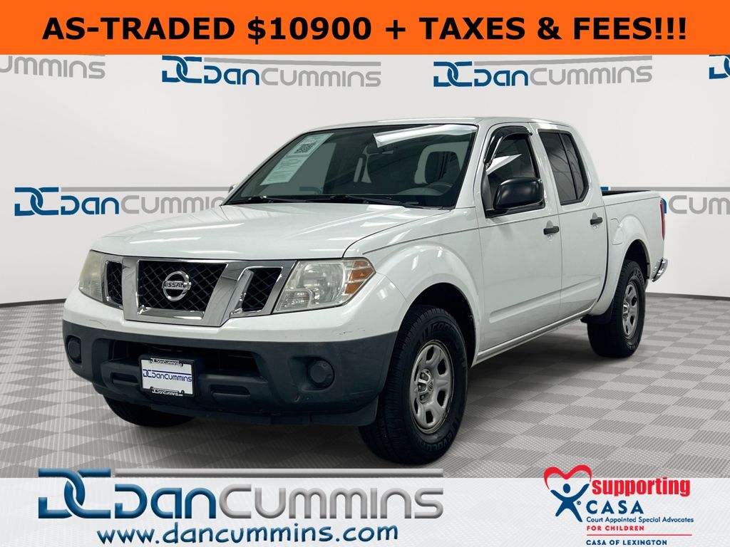 Glacier White 2013 Nissan Frontier S Crew Cab Pickup Truck 4X2 5-Speed Automatic Overdrive