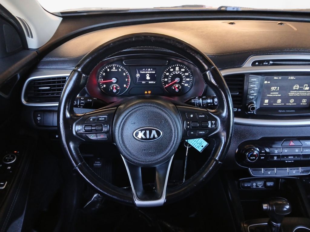 Used Car 2017 Kia Sorento  Lx For Sale Under $12,000 In Austin, Texas