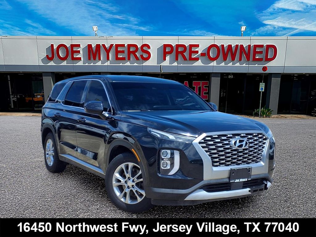 2020 Hyundai Palisade SE White at Genesis of Spring